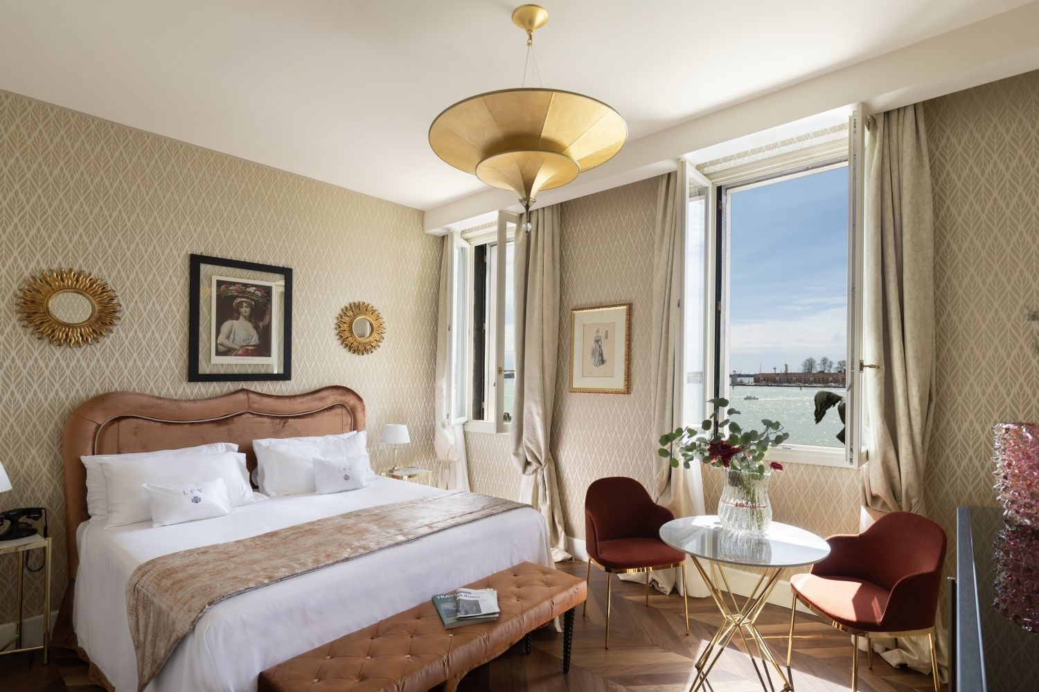 DEluxe room lagoon view